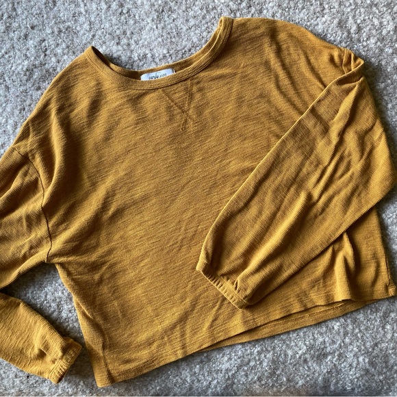 CJLA Long Sleeve Crop Top - Picture 1 of 3